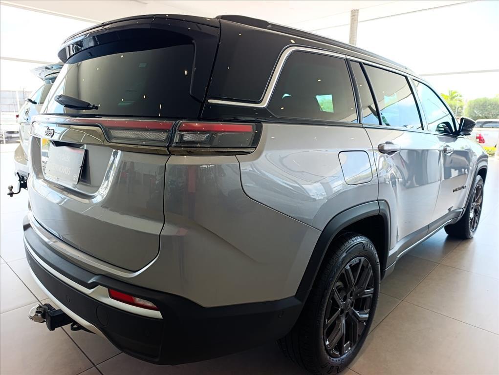 Jeep COMMANDER