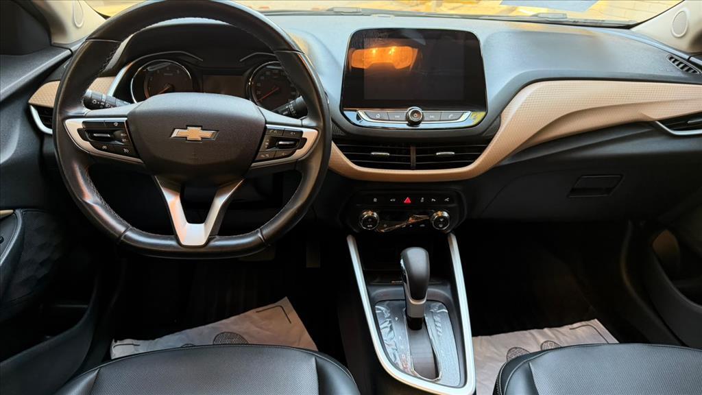 Chevrolet ONIX PLUS