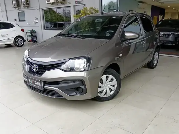 Toyota ETIOS 1.3 X 16V FLEX 4P MANUAL