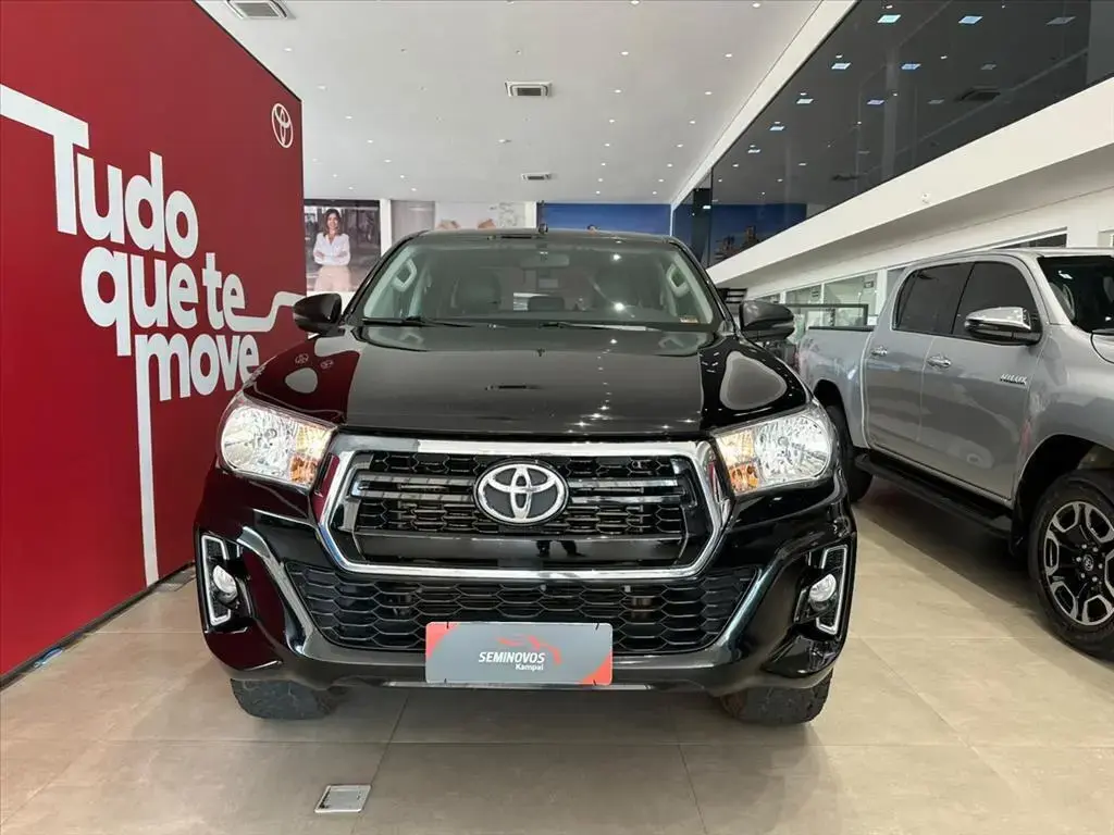 galeria HILUX