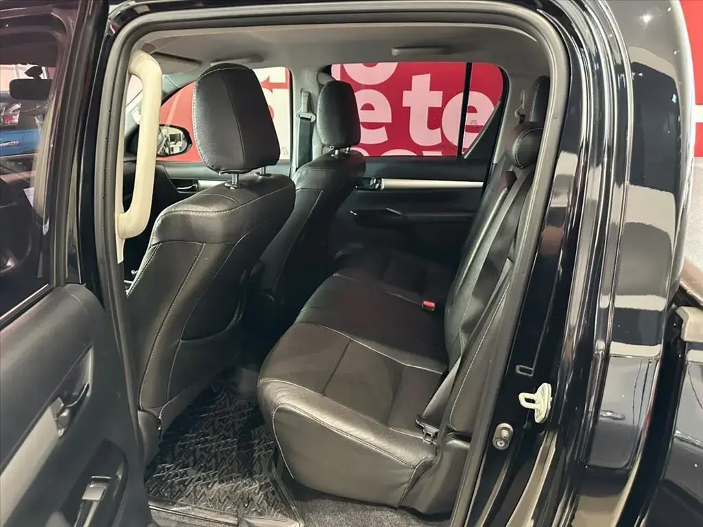 galeria HILUX