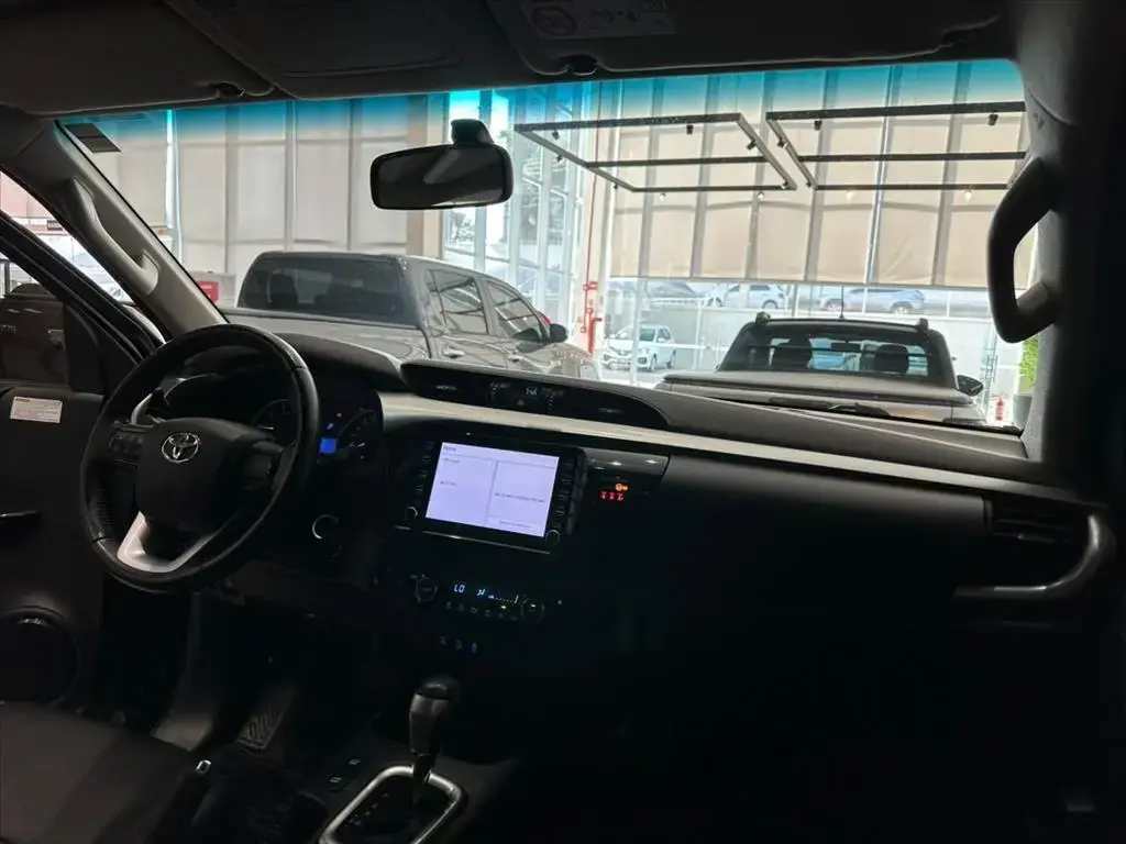 galeria HILUX