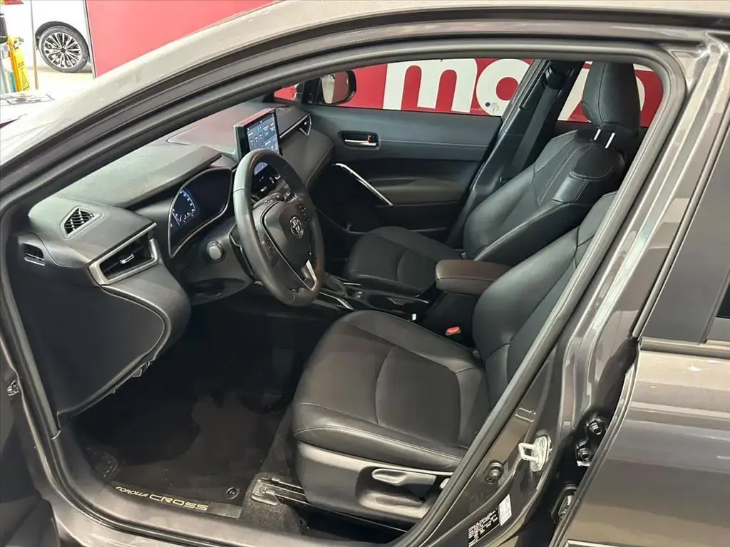 galeria COROLLA CROSS