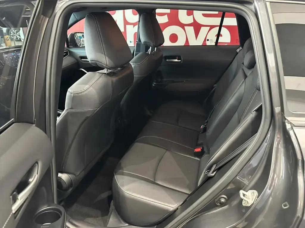 galeria COROLLA CROSS