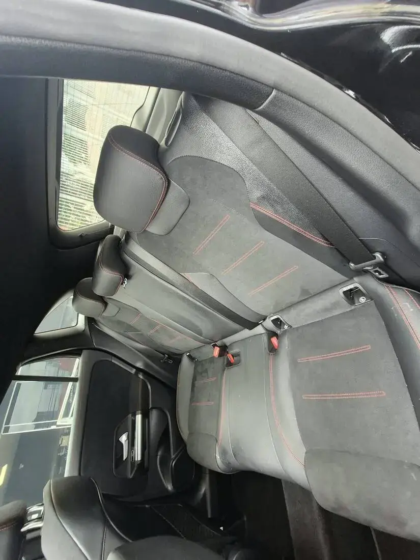 galeria GLA 200