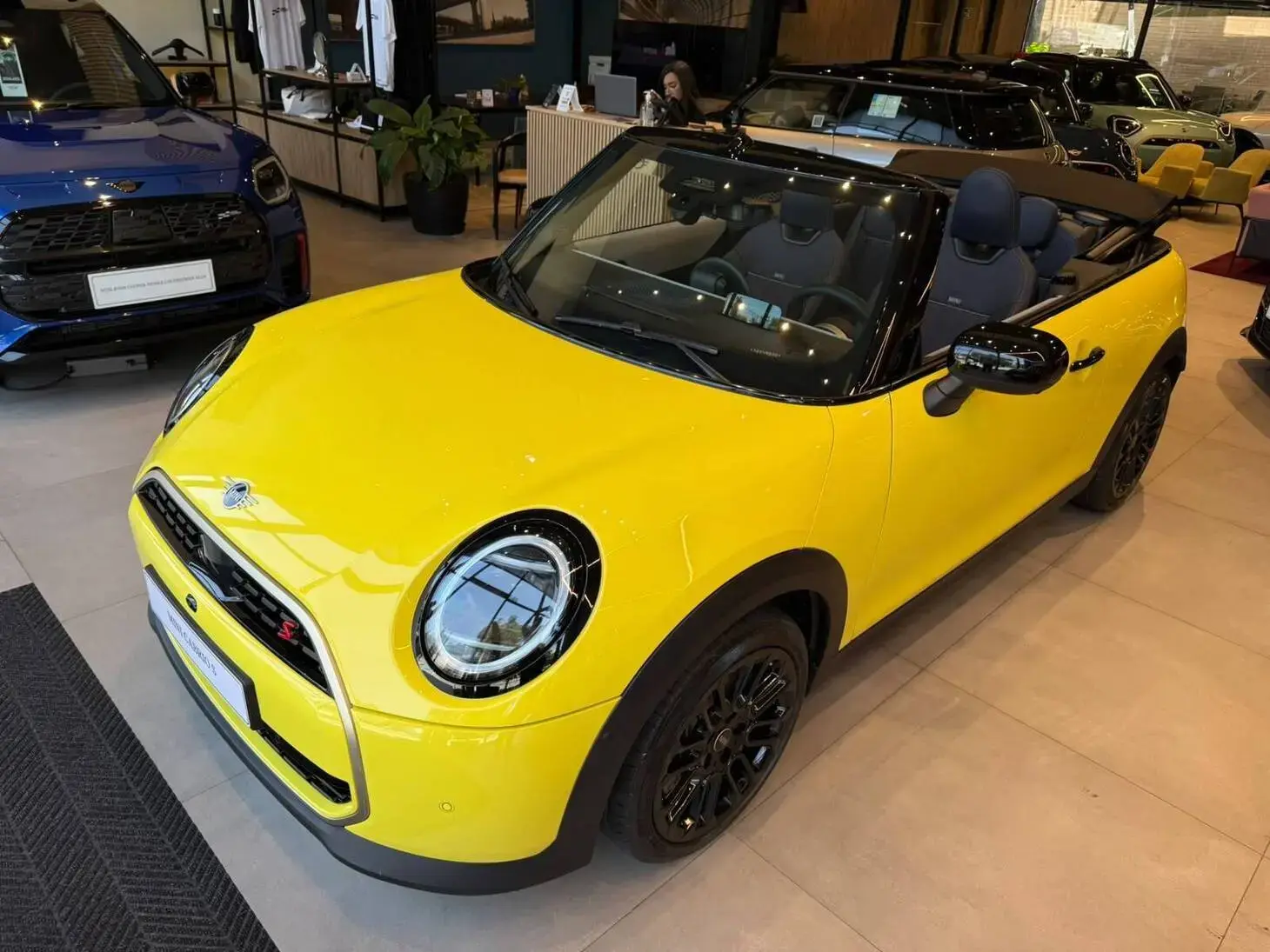 galeria Cooper Cabrio