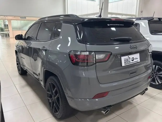 Jeep COMPASS 2.0 HURRICANE 4 TURBO GASOLINA BLACKHAWK AT9