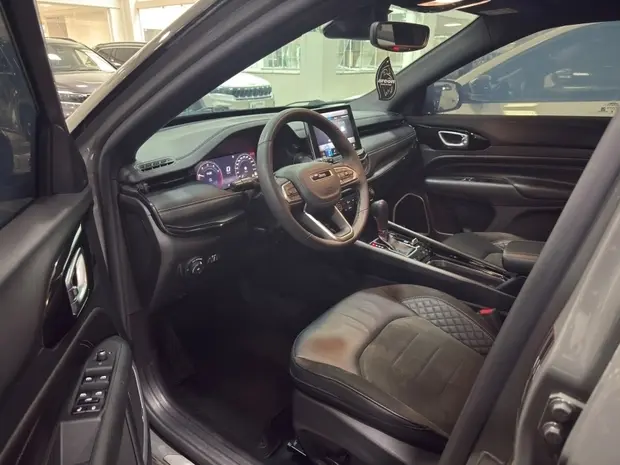 Jeep COMPASS 2.0 HURRICANE 4 TURBO GASOLINA BLACKHAWK AT9
