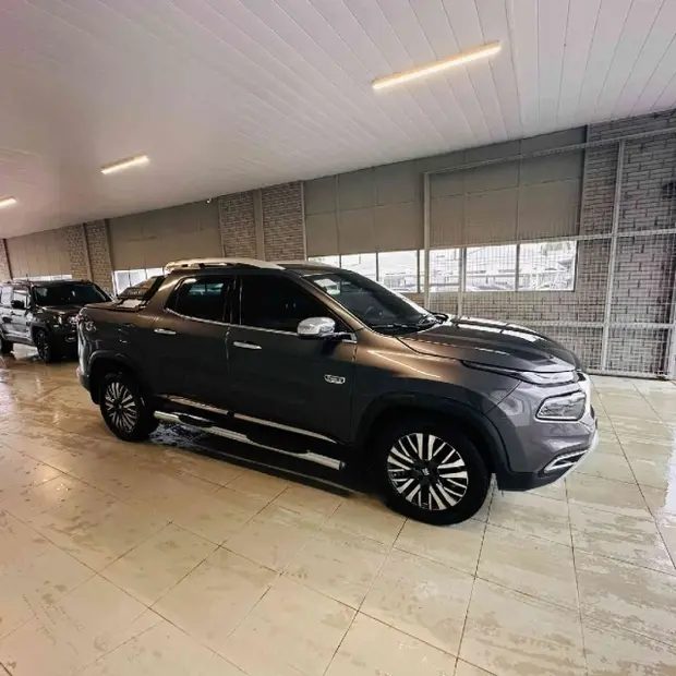 Fiat TORO 2.0 16V TURBO DIESEL RANCH 4WD AT9