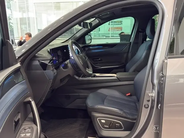 Renault BOREAL 1.3 TCE FLEX ICONIC EDC