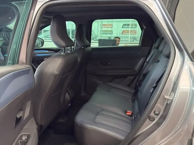Renault BOREAL 1.3 TCE FLEX ICONIC EDC