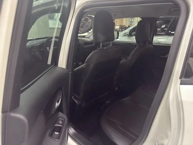 Jeep RENEGADE 1.3 T270 TURBO FLEX LONGITUDE AT6