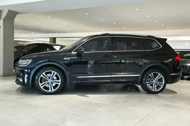 Volkswagen Tiguan 2.0 350 TSI Allspace R-Line 4WD