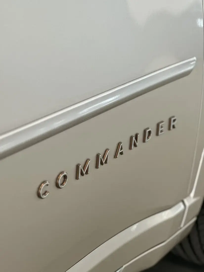 galeria Commander