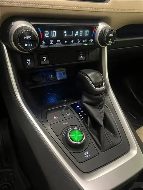 Toyota RAV4 2.5 VVT-IE HYBRID SX CONNECT AWD CVT
