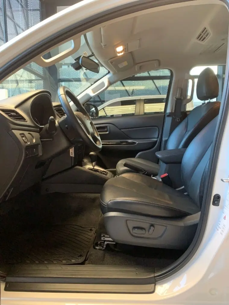 galeria L200 TRITON