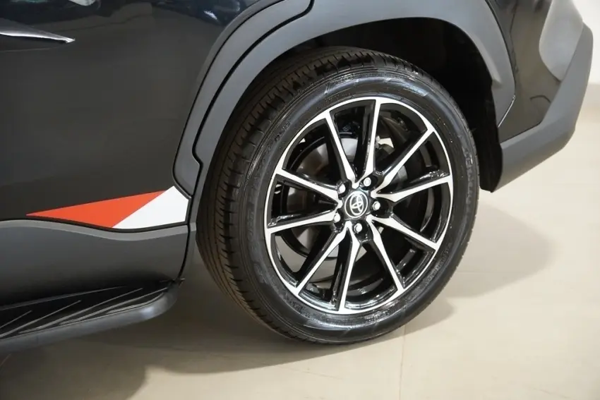 galeria COROLLA CROSS
