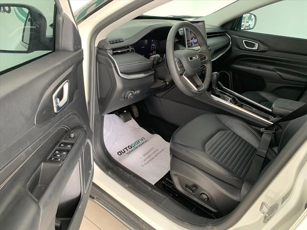 Jeep COMMANDER