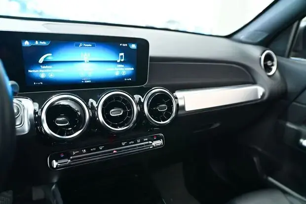 Mercedes Benz GLB 200 Progressive 1.3 Turbo (Aut.)