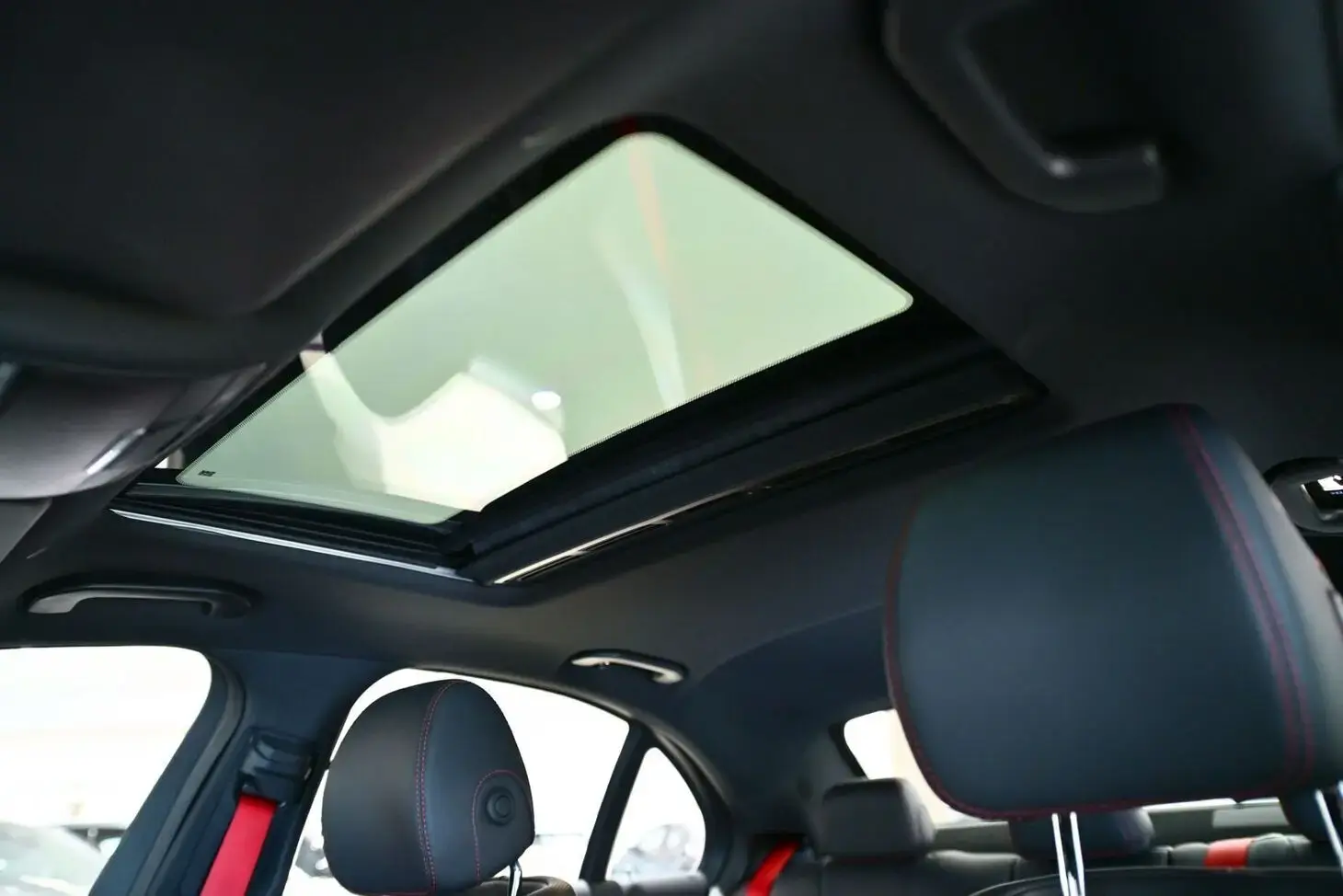 galeria E 53 AMG