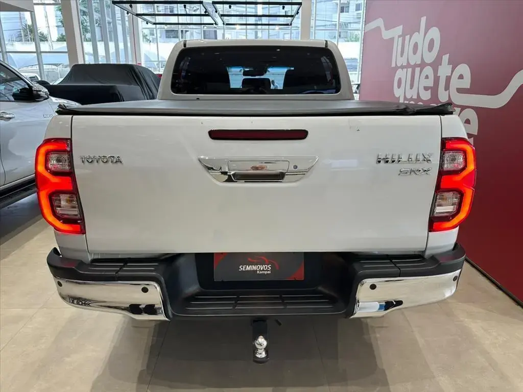 galeria HILUX