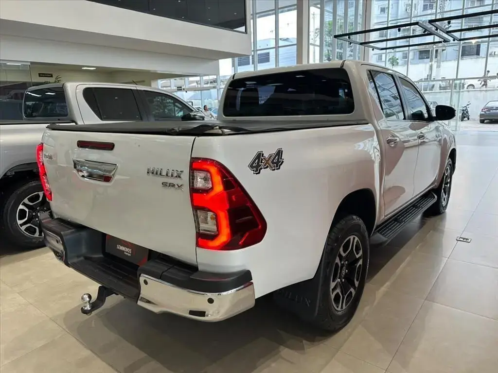 galeria HILUX