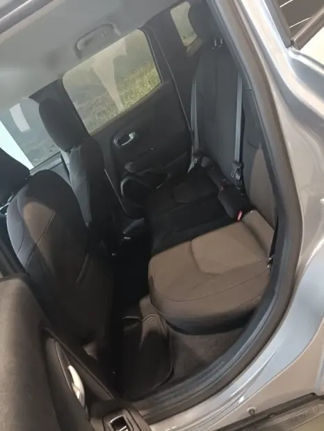 Jeep RENEGADE 1.8 16V FLEX SPORT 4P AUTOMÁTICO