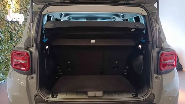 Jeep RENEGADE 1.3 T270 TURBO FLEX LONGITUDE AT6