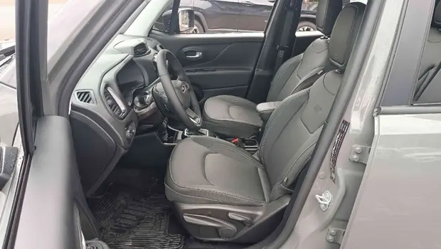Jeep RENEGADE 1.3 T270 TURBO FLEX LONGITUDE AT6