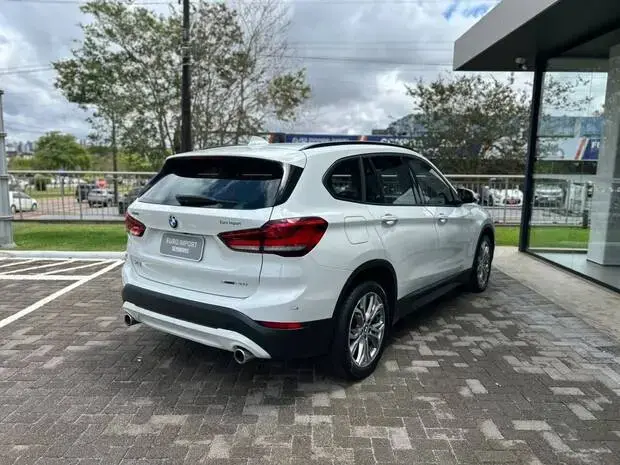 Bmw X1 sDrive20i 2.0 Turbo (Aut.)