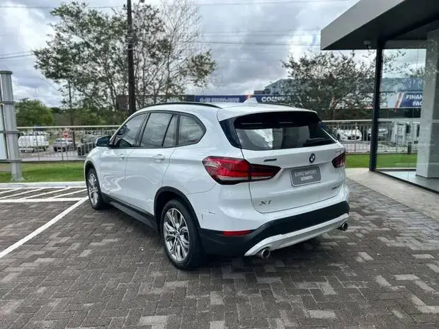 Bmw X1 sDrive20i 2.0 Turbo (Aut.)