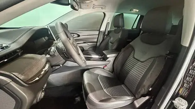Jeep Commander Limited 1.3 T270