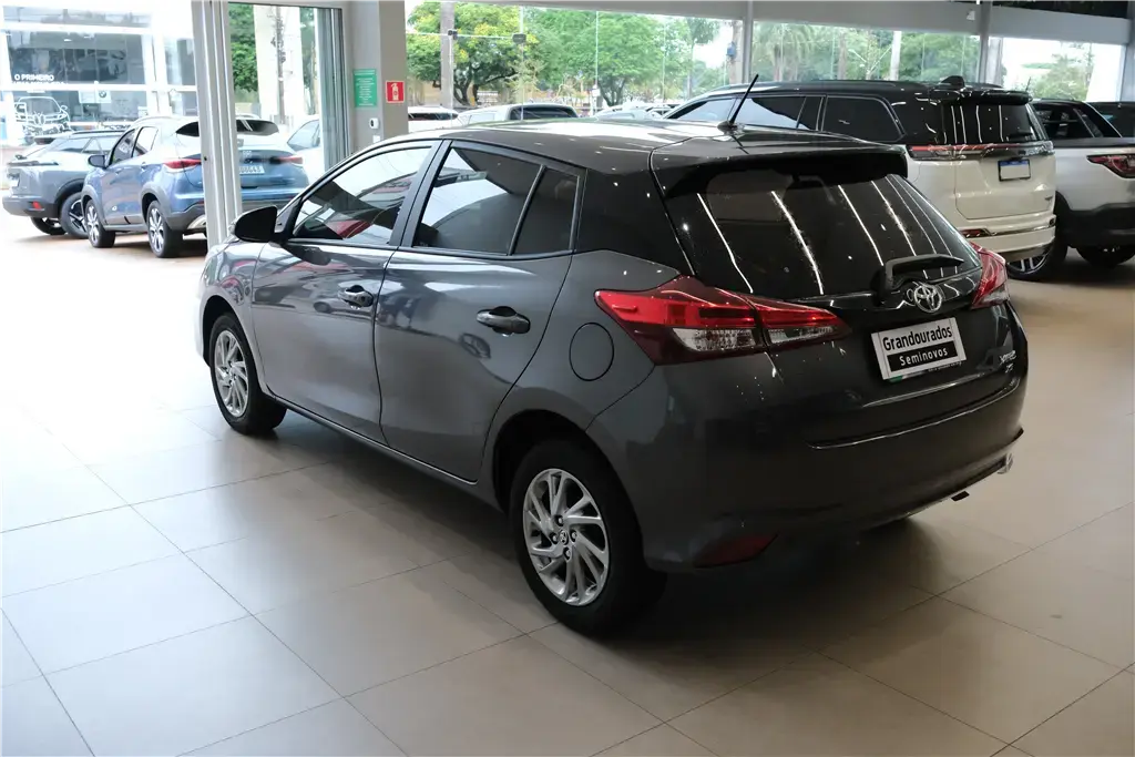 galeria YARIS