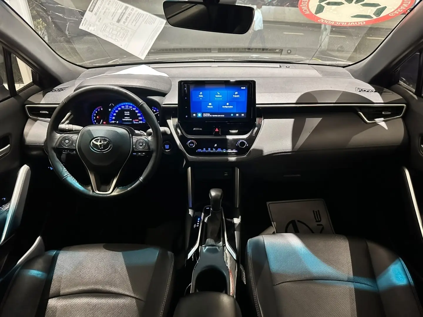 galeria COROLLA CROSS