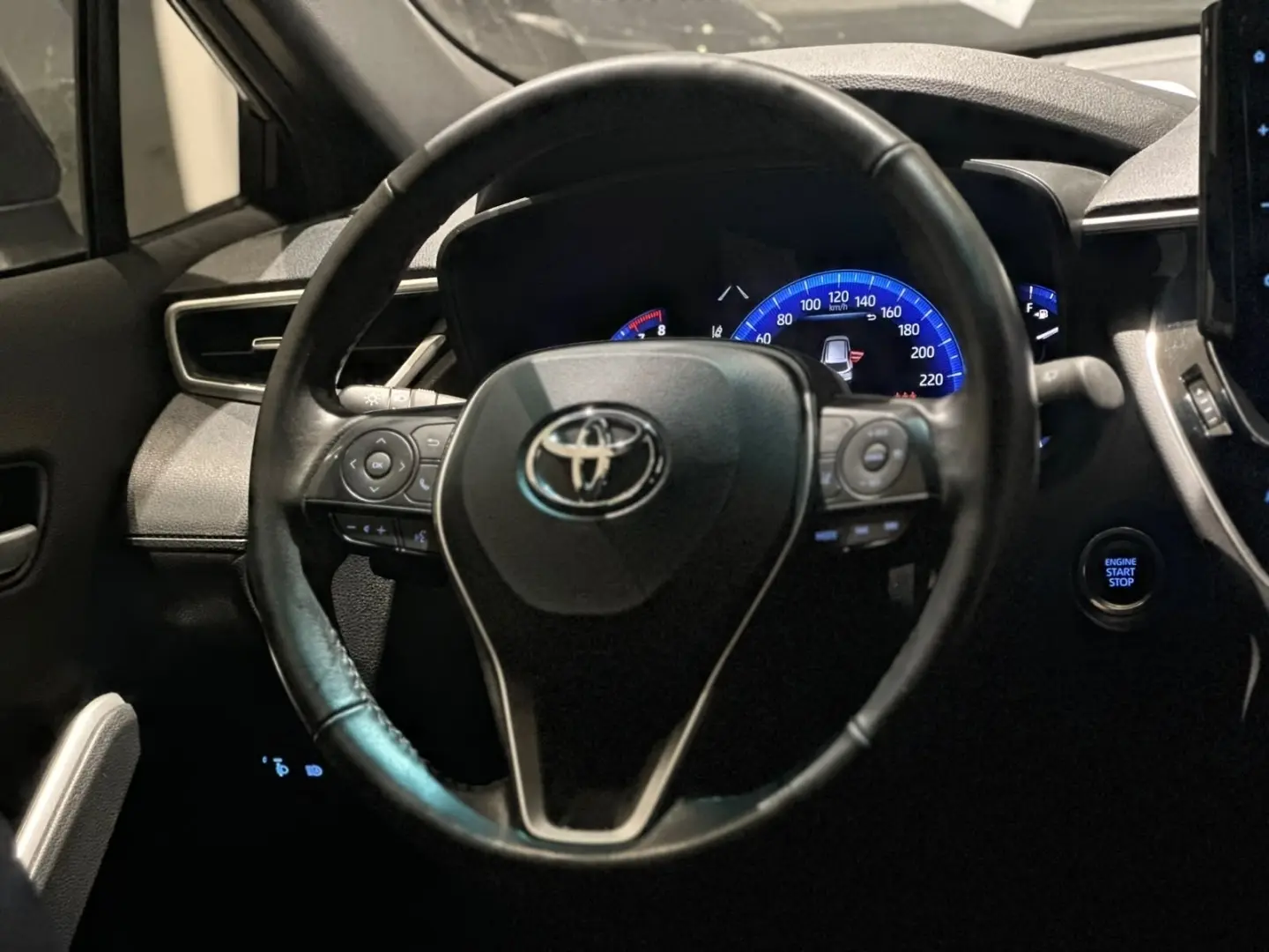 galeria COROLLA CROSS