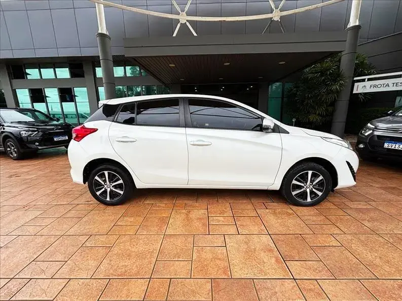 galeria YARIS