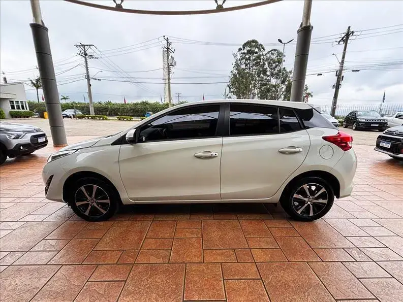 galeria YARIS