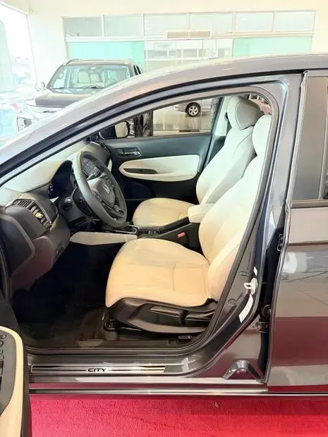 Honda CITY SEDAN TOURING 1.5 16v