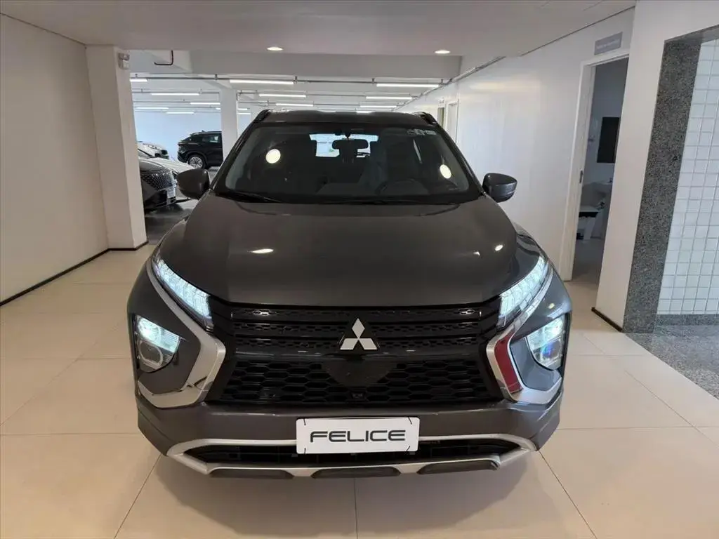 galeria ECLIPSE CROSS
