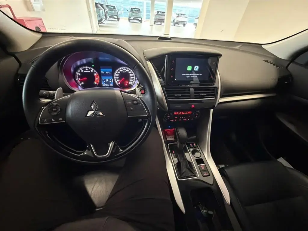 galeria ECLIPSE CROSS