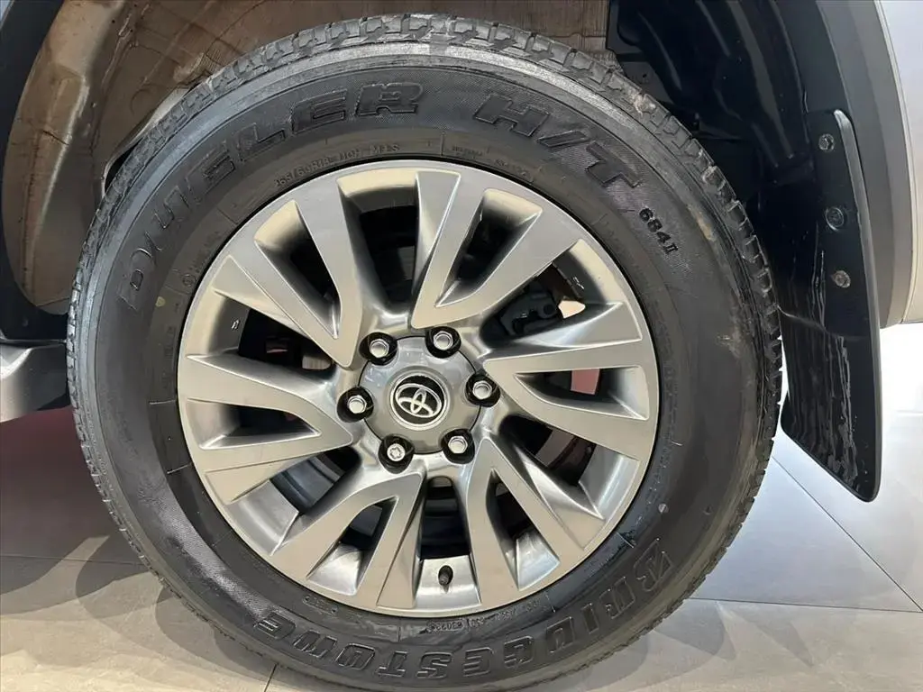 galeria HILUX SW4