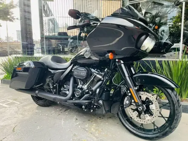 Harley Davidson Road Glide Special