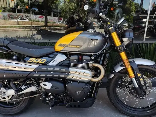 Triumph Scrambler 900 ABS