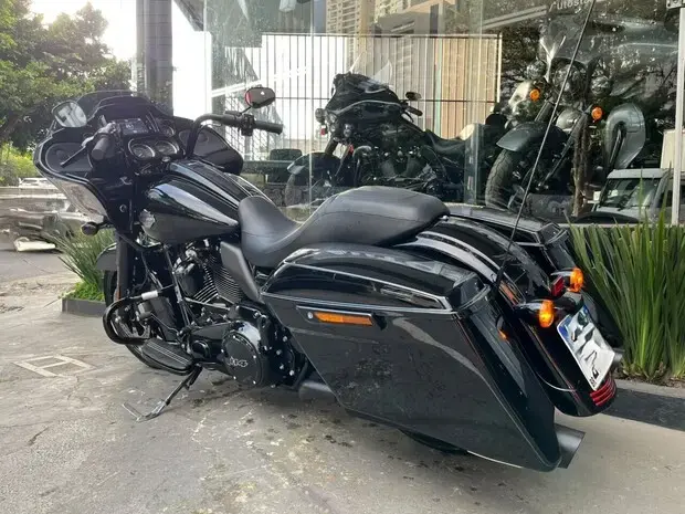 Harley Davidson Road Glide Special