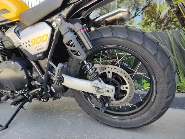 Triumph Scrambler 900 ABS