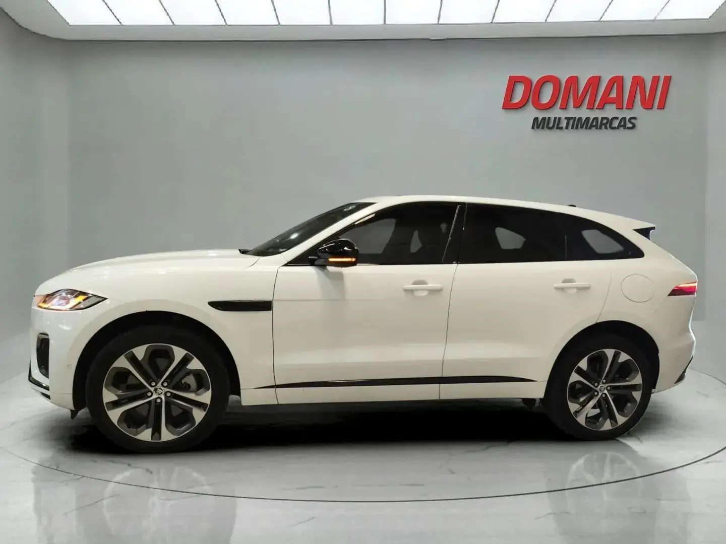 galeria JAGUAR F-PACE