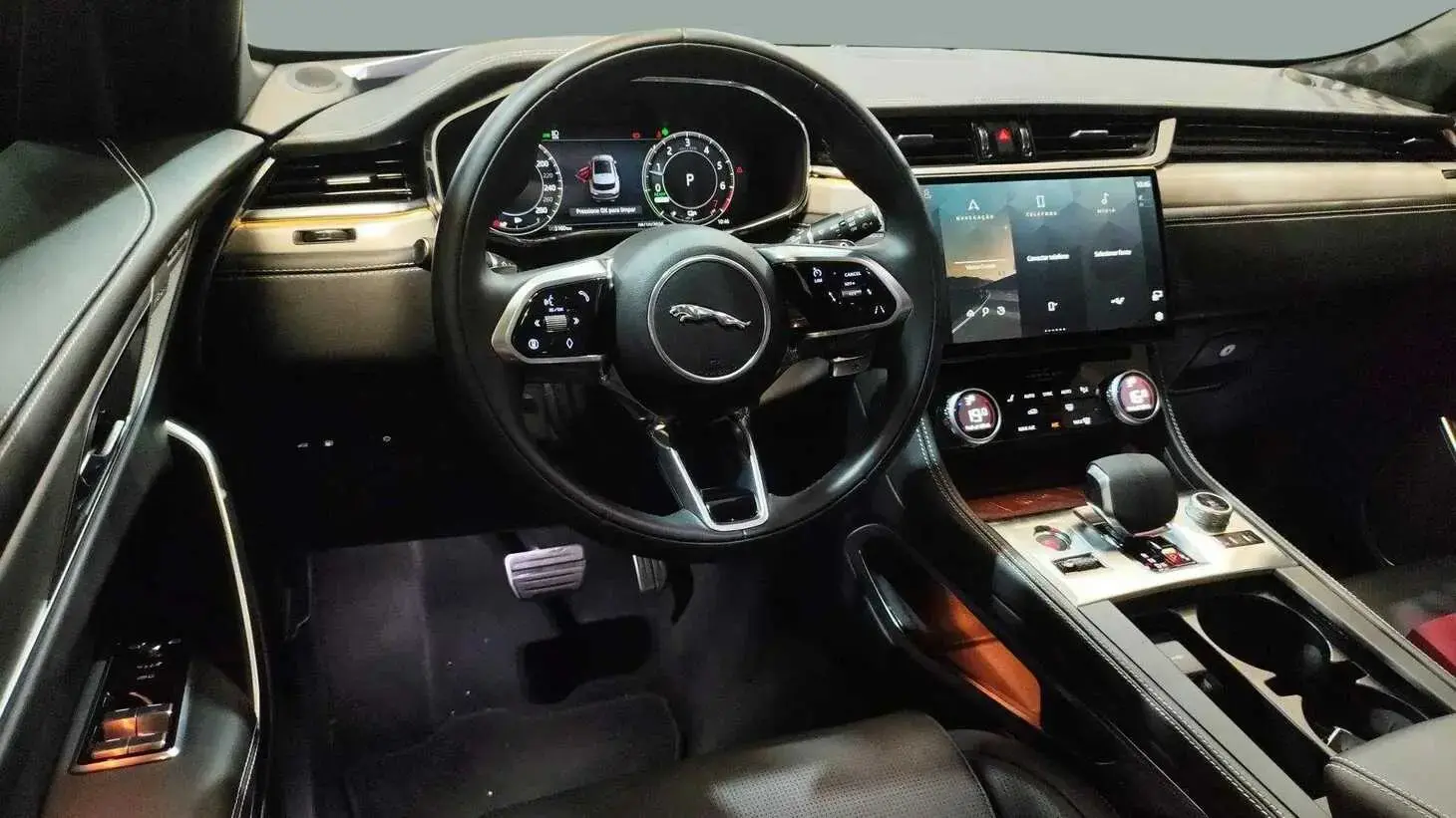 galeria JAGUAR F-PACE