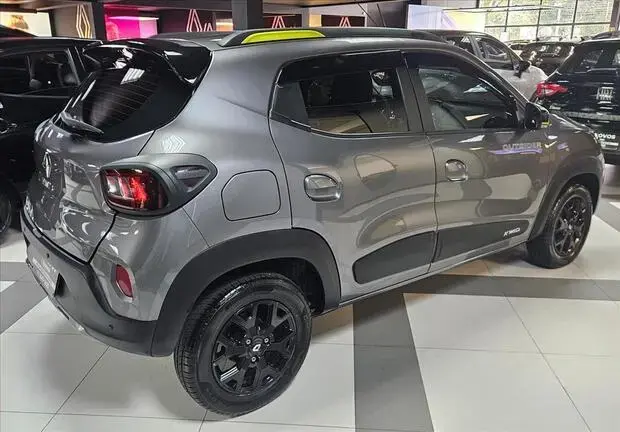 Renault KWID 1.0 12V SCE FLEX OUTSIDER MANUAL