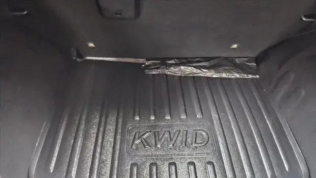 Renault KWID 1.0 12V SCE FLEX OUTSIDER MANUAL
