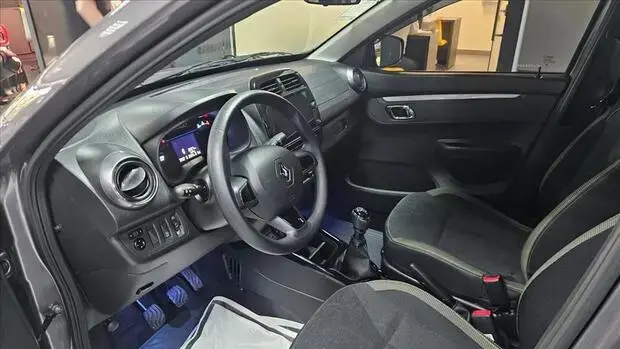 Renault KWID 1.0 12V SCE FLEX OUTSIDER MANUAL